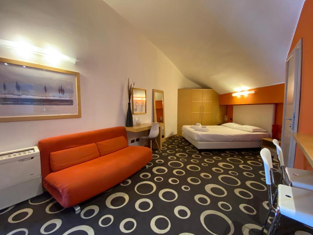Ih Hotels Firenze Select Екстериор снимка
