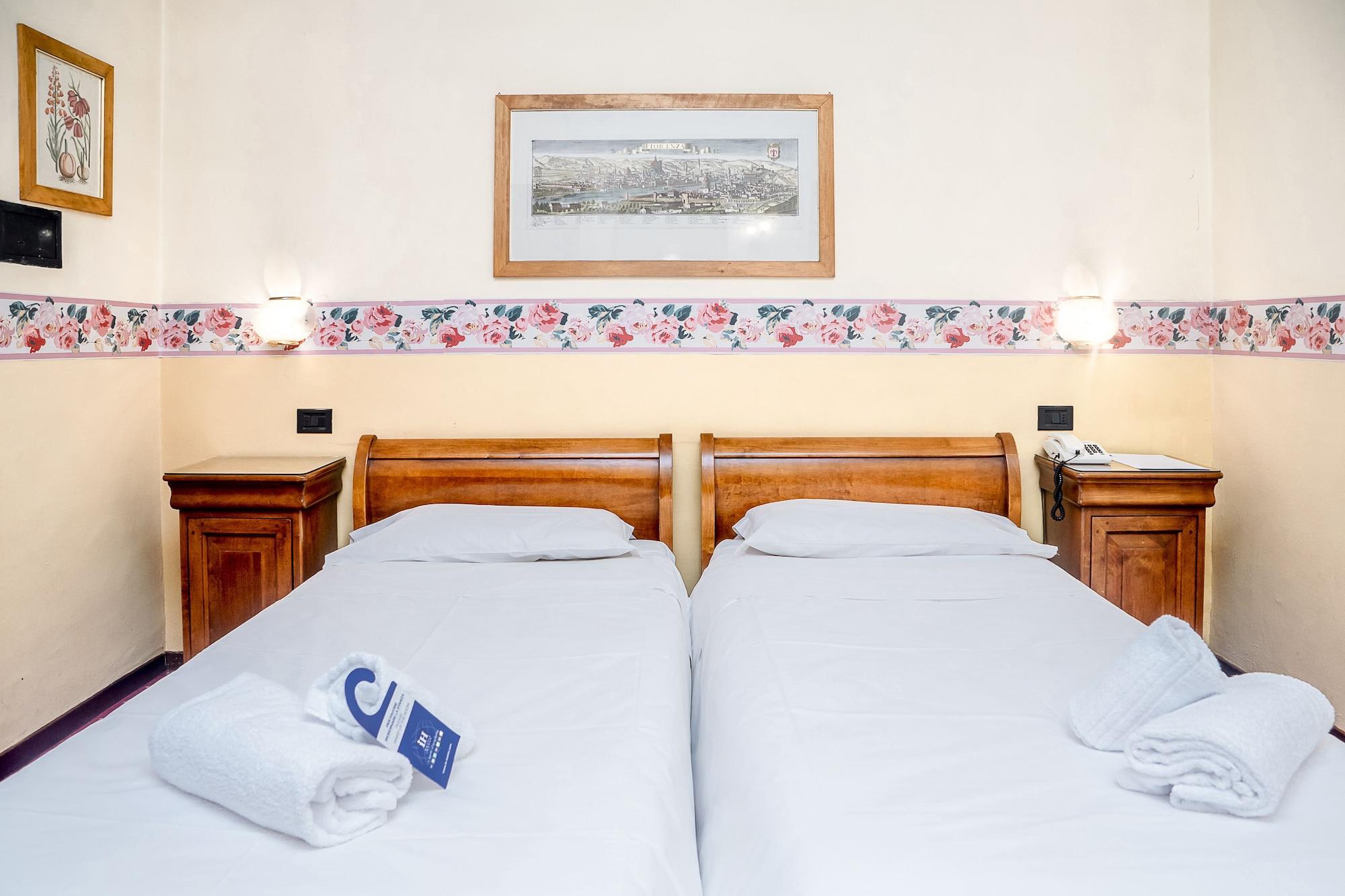 Ih Hotels Firenze Select Екстериор снимка